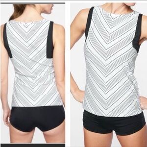 Athleta Chevron Swim Rashguard Tank